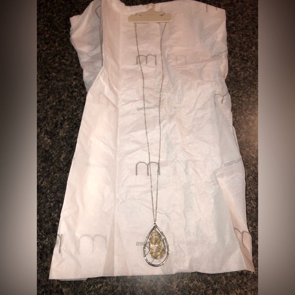 NWT Maurice’s long necklace